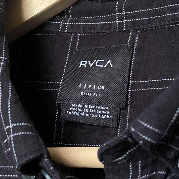 RVCA Black Button Up - Picture 4 of 4